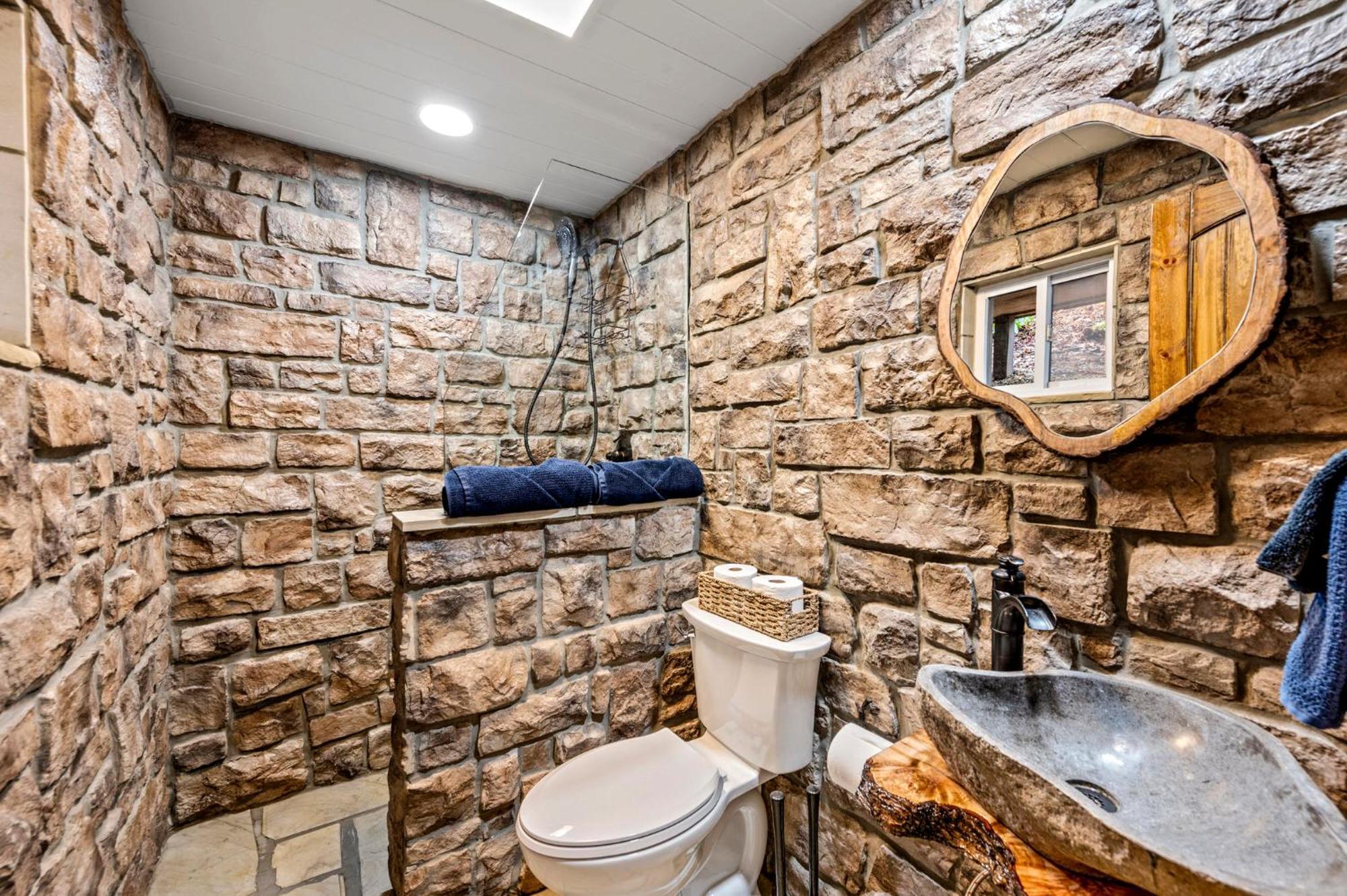 1Mile Downtown, Handicap Ramp, Hot Tub, Game Room Gatlinburg Kültér fotó
