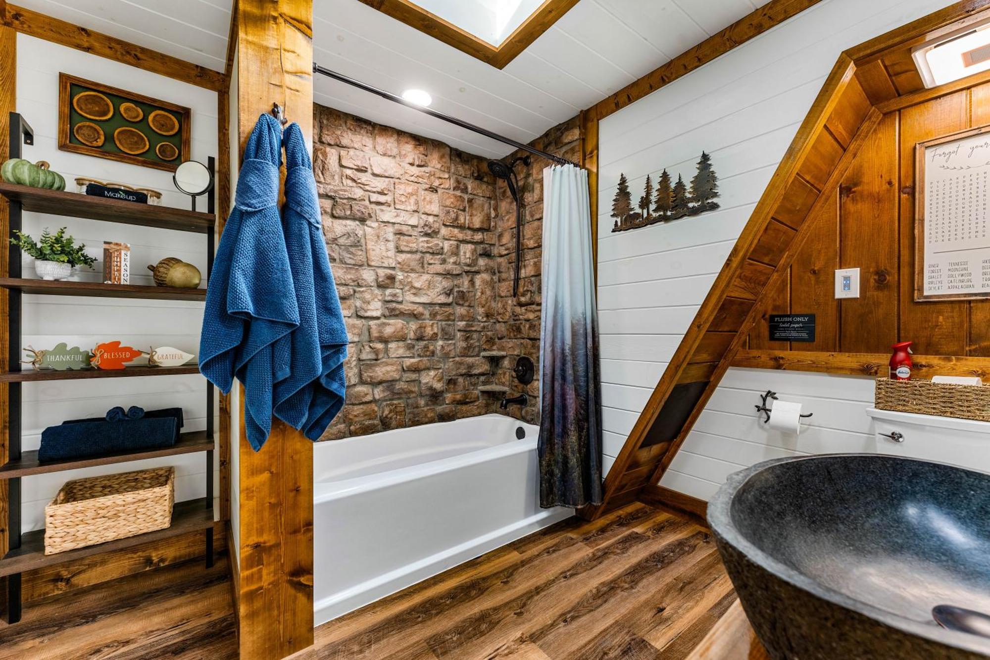 1Mile Downtown, Handicap Ramp, Hot Tub, Game Room Gatlinburg Kültér fotó