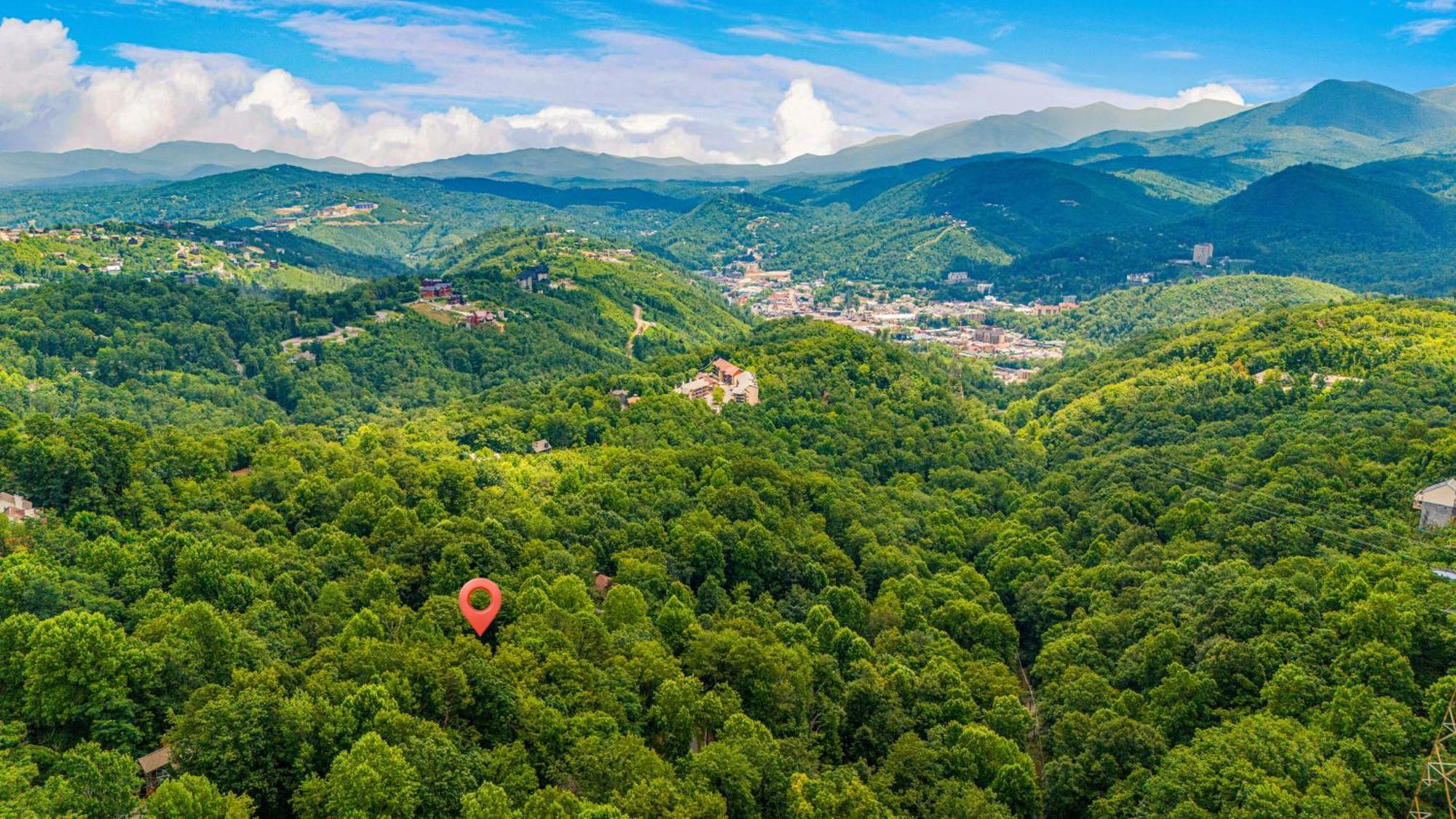 1Mile Downtown, Handicap Ramp, Hot Tub, Game Room Gatlinburg Kültér fotó